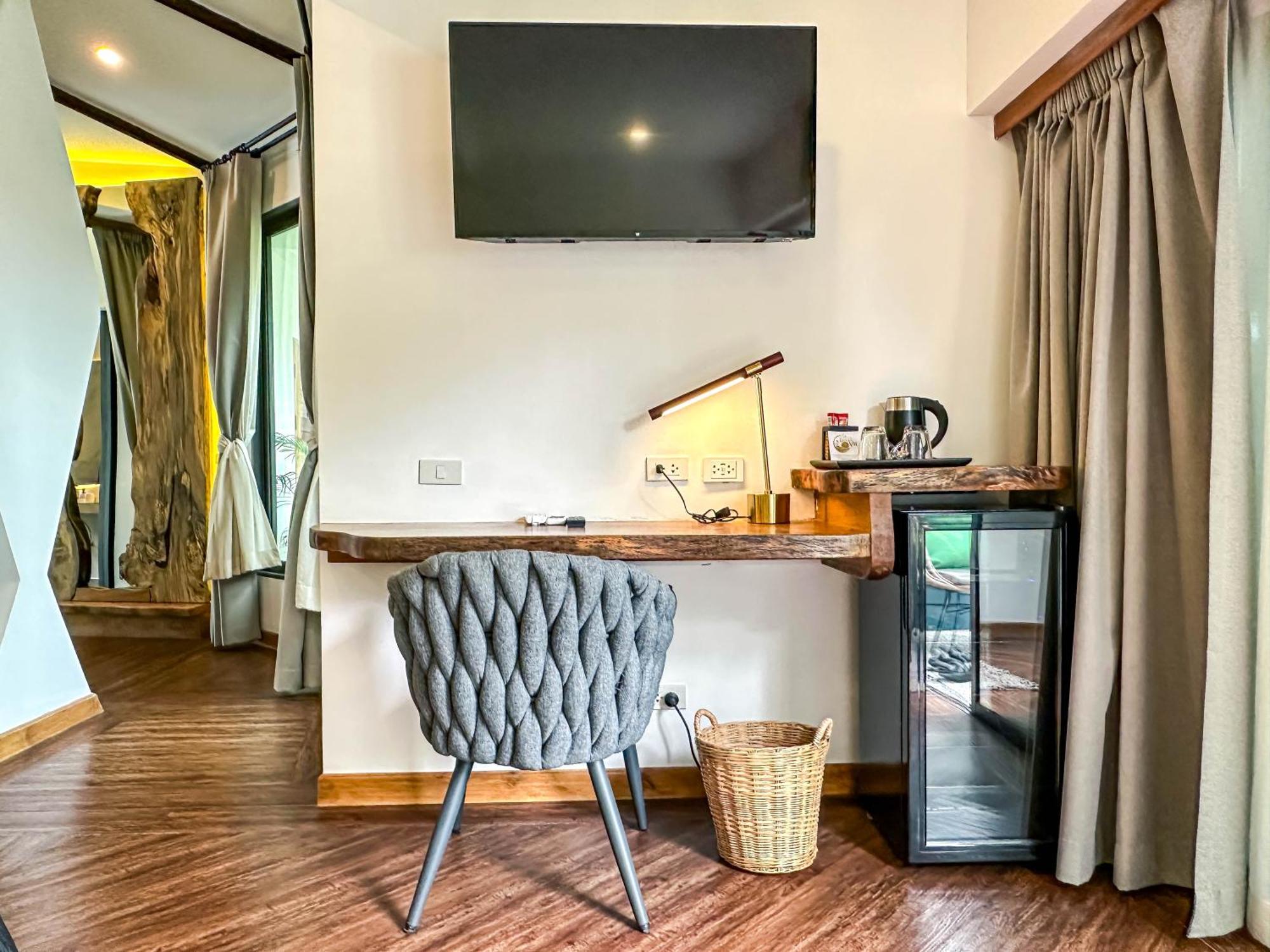 La Belle Vie - Boutique Hotel Adults Only 반 타이 외부 사진